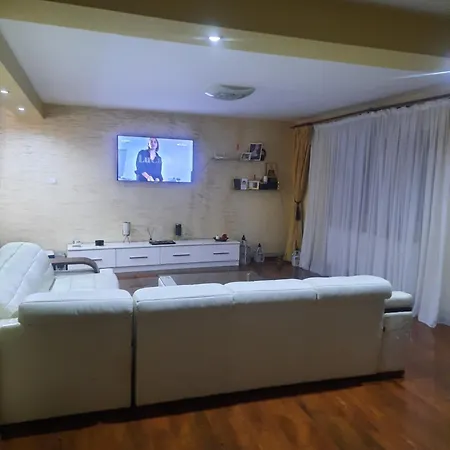 Сasa de vacaciones Mihairesidence *