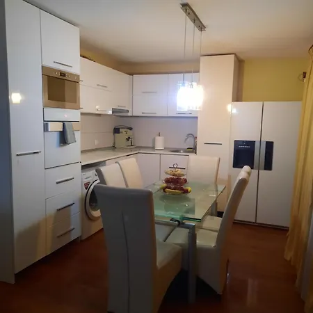 Сasa de vacaciones Mihairesidence *